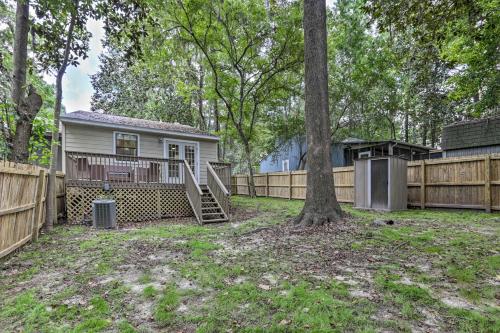 Charming Tallahassee Townhouse about 3 Mi to FSU!