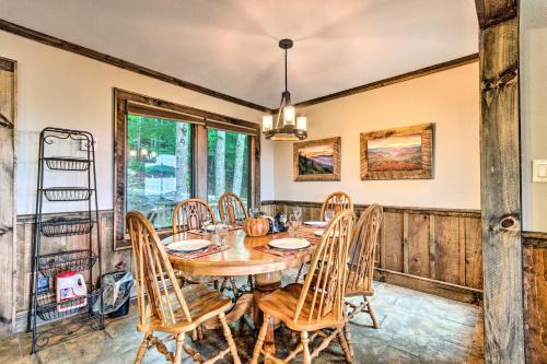Treetop Retreat with Game Room 3Mi to Beech Mtn! - image 4
