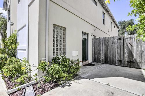 South Padre Island Condo with Pool Less Than quarter Mile to Beach - image 8