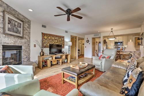 Ground-Floor Condo with Tenmile Views Less Than 10Mi to Copper - image 2