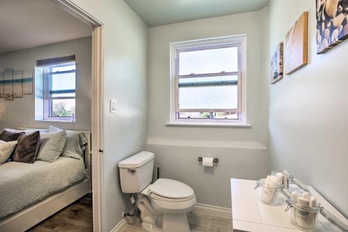 San Diego Studio with Views of Marina and Downtown - image 5