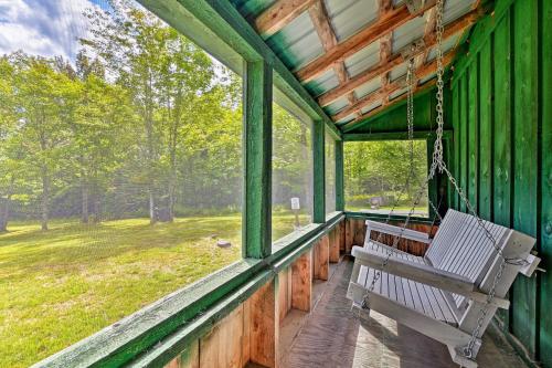. Private Granby Cabin - 14 Miles to Burke Mtn!