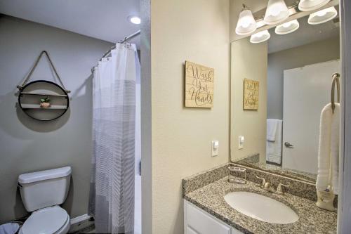 Condo with Patio 5 Mi to SDC and Table Rock Lake - image 3