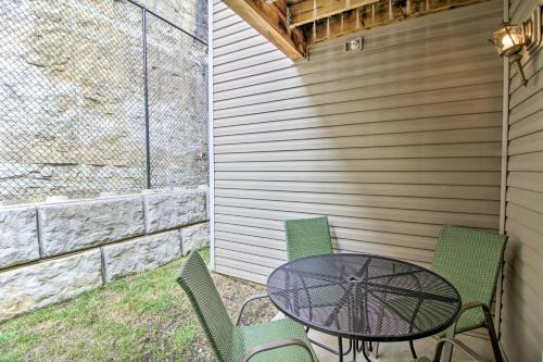 Condo with Patio, 5 Mi to SDC and Table Rock Lake