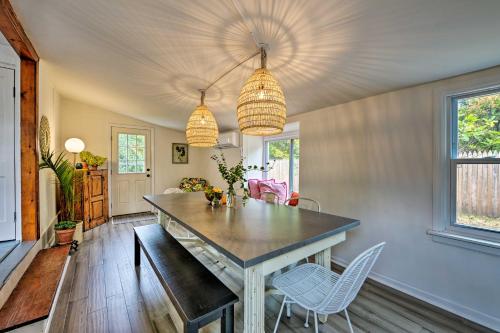 'Poplar Cottage' Minutes to Stone Harbor Beaches! in 美海角庭 (NJ)