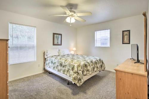 Home with Yard 1 Mi to Indian Rocks Beach and Golf, Largo (foto 8)