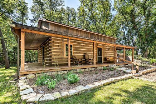 Private Chase County Cabin on Middle Creek! in Abilene (KS)