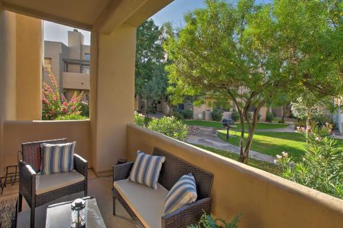Chic Condo with Patio Gym and Pool 9 Mi to Old Town! - image 4