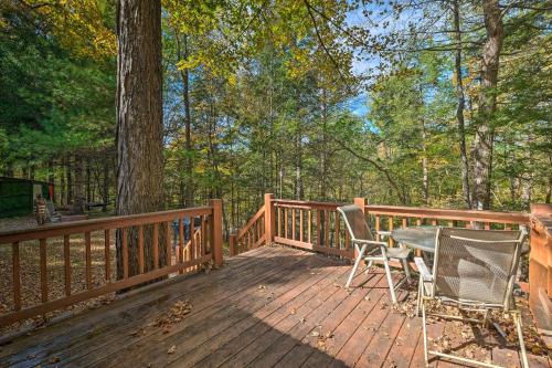 Catskill Mtn Home w/ Deck ~ 1 Miles to Zoom Flume! in East Durham (NY)