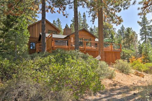 Kings Beach Lodge with Hot Tub and Lake Tahoe Views!