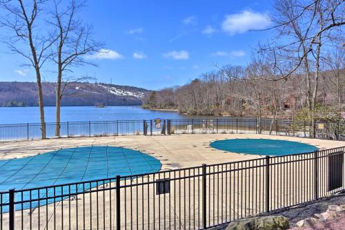 Poconos Townhome 100 Ft from Big Boulder Lake!