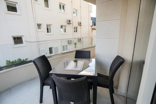 Two-Bedroom Apartment image 10