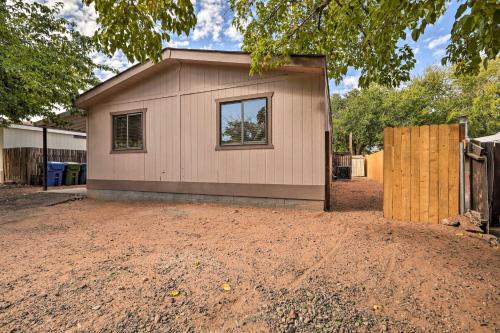 Page Home with Patio and BBQ, 3 Mi to Lake Powell!