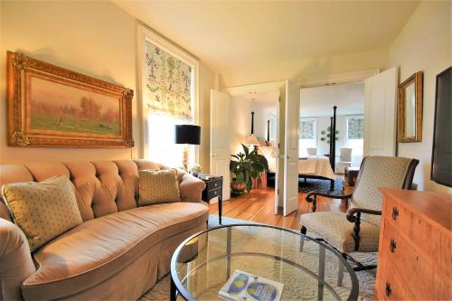 Facilities, 34 State "Historic Luxury Suites" Skaneateles in Skaneateles (NY)