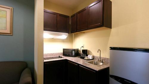 Quality Inn & Suites - Marlin