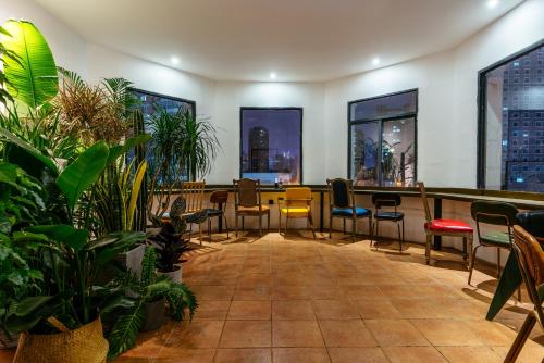 Bar/lounge, POSHPACKER - Chengdu Local Tea Hostel - Xinnanmen Metro Station in Chengdu