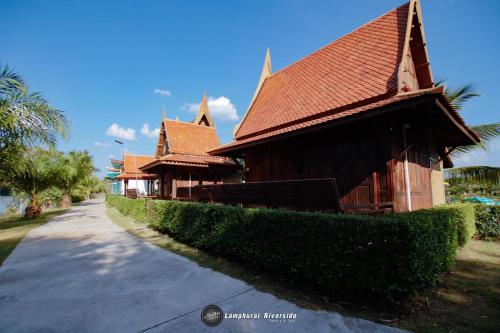 Lamphurai Riverside Resort and Spa