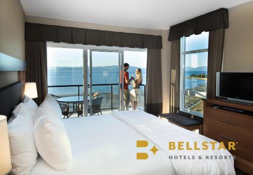 The Beach Club Resort — Bellstar Hotels & Resorts in Parksville, Canada