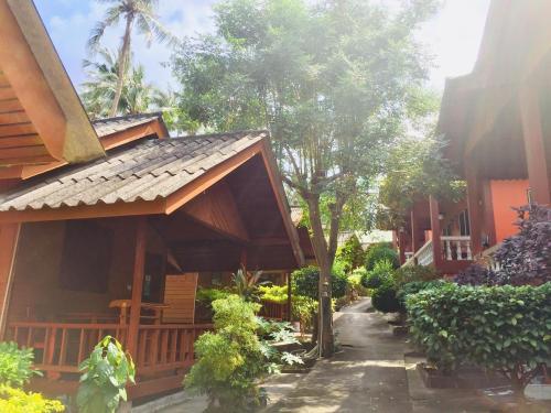 Save Bungalow Koh Tao — other in 25/2 M.2 Maehaad Koh Tao, Koh Tao Thailand, 84360