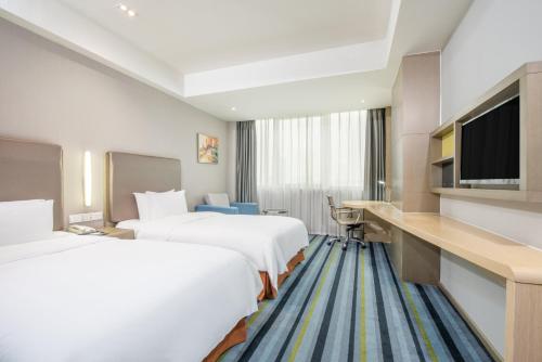 Standard Room with Two Single Beds image 2