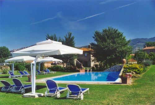 Úszómedence, Holiday apartments La Bozza and Il Bozzino in Montalla
