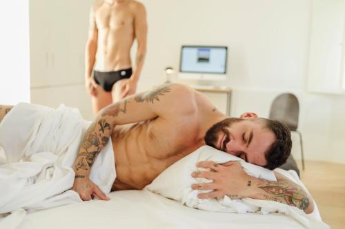 The Late Birds Lisbon - Gay Urban Resort - image 3