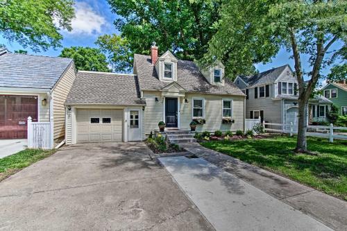 Cute Emporia House - Mins to Downtown and ESU! - image 9