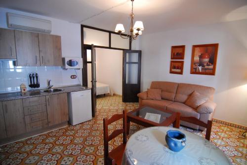 One-Bedroom Apartment (2 Adults)