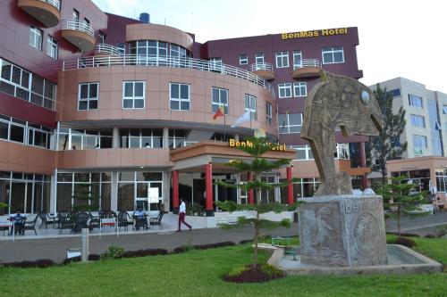 BenMas Hotel