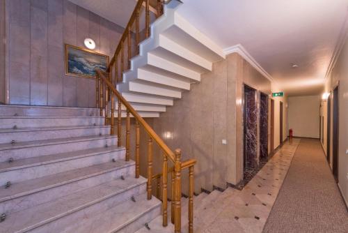 Comoditats, Fuar Hotel in İstanbul