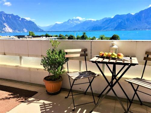 Central Studio with Lake View | 102 - Apartment - Montreux