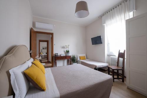 Cute & Cozy rooms train station, Bergamo (photo 10)