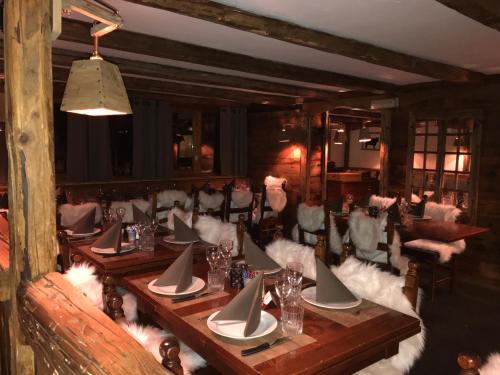 Restaurant, Le Cheval Blanc - Village Montana in Saint-Martin-de-Belleville