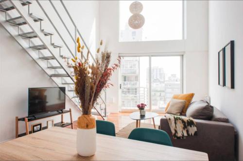 Luminosos Loft En Recoleta 2 Cuadras Del Subte