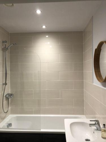 Chapel Penthouse - image 9