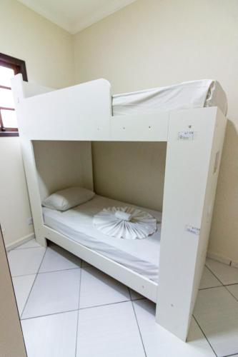 Bed in 4-Bed Mixed Dormitory Room image 4