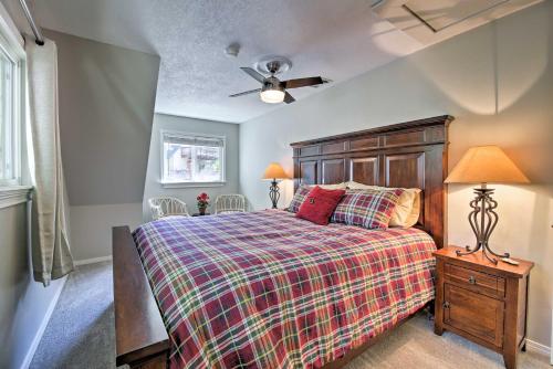 Updated Cabin Close to Lake Arrowhead Village! - image 9