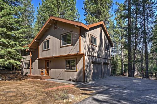 South Lake Tahoe Home with Hot Tub, Deck and Fire Pit!
