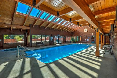 Mountain Side Condo with Pool Less Than 1Mi to Main St Frisco - image 7