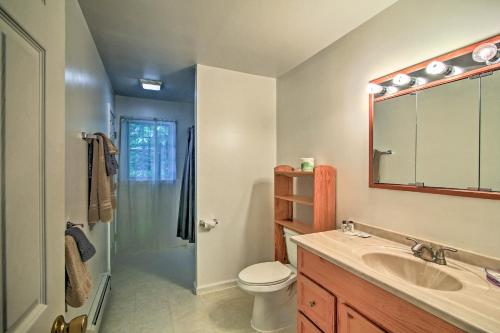 Private Guest House in Dtwn Lenox, Walk to Dining!