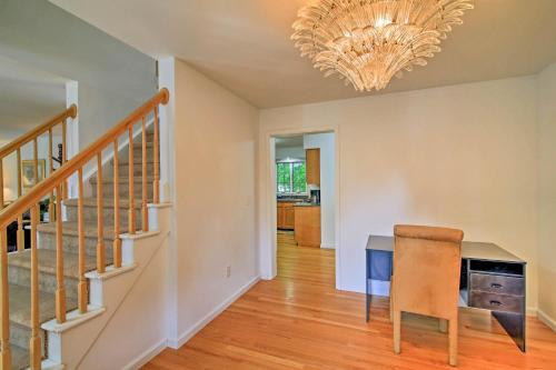 Private Guest House in Dtwn Lenox, Walk to Dining!