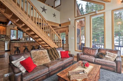 Snowshoe and Ski Home with Mtn-View Deck in Breck! in Sally Barber
