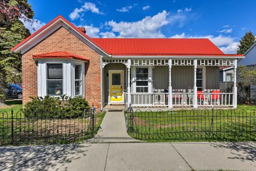 Chic Downtown Home with Grill, Steps to Main Street! - Buena Vista