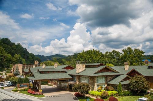 Greystone Lodge on the River Gatlinburg