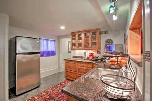 Central Apt with Garden Patio, 3 Mi to French Quarter - main image