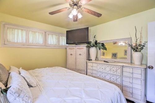 Nashville Apt with Patio, 3 Mi to Grand Ole Opry in Nashville, USA