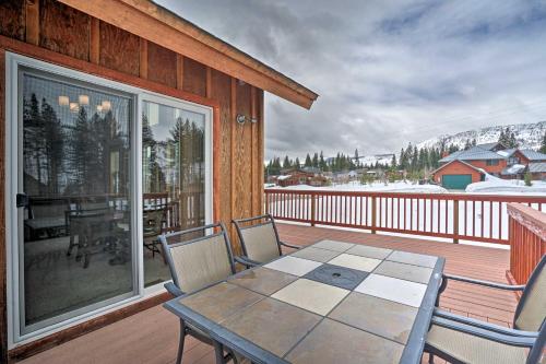 South Lake Tahoe Retreat 9 Mi to Heavenly Mountain - main image