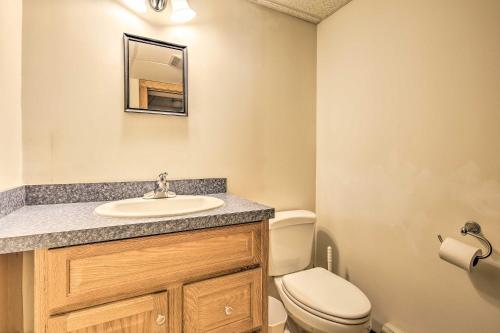 Onset Home 3-Min Walk to Beach on Buzzards Bay! - image 12