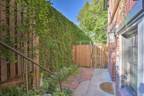 Denver Apartment Walk to Cheesman Park and 6th Ave!