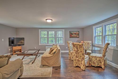 Beautiful Lenox Home, 3 Mi to Shakespeare and Co! in เลอโนซ์ (MA)